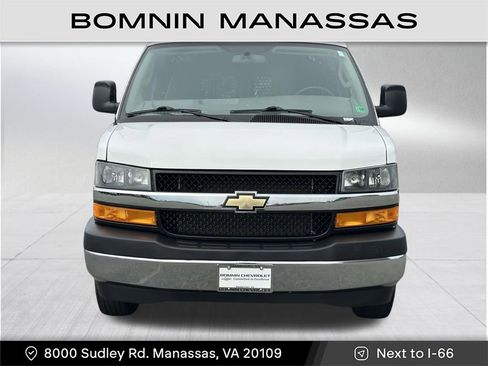 Used 2023 Chevrolet Express 2500 w/ Driver Convenience Package image 2