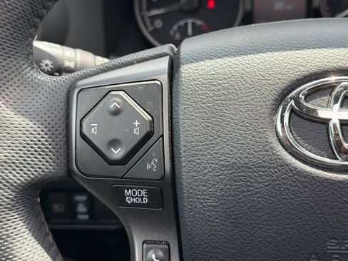 Used 2023 Toyota Tacoma TRD Sport w/ TRD Premium Sport Package AWD/4WD image 29