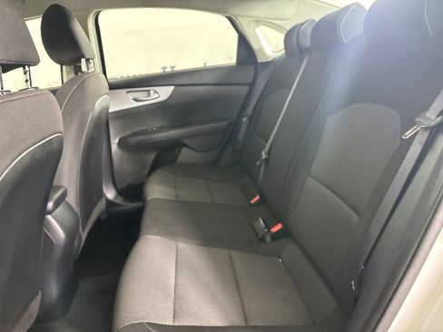 Used 2024 Kia Forte LXS FWD image 23
