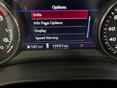 Used 2025 Cadillac XT5 Premium Luxury w/ Technology Package AWD/4WD image 19
