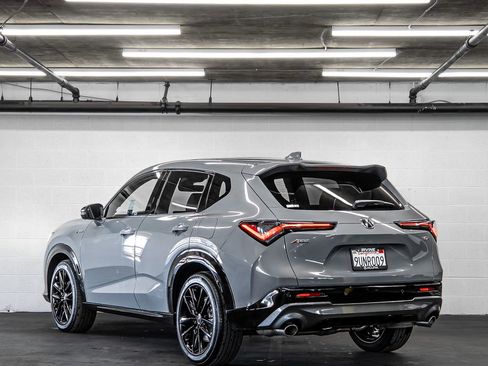 Used 2025 Acura ADX A-Spec image 3