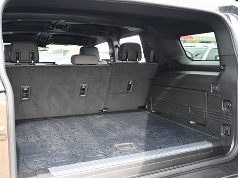 Used 2025 GMC Hummer EV 3X AWD/4WD image 23
