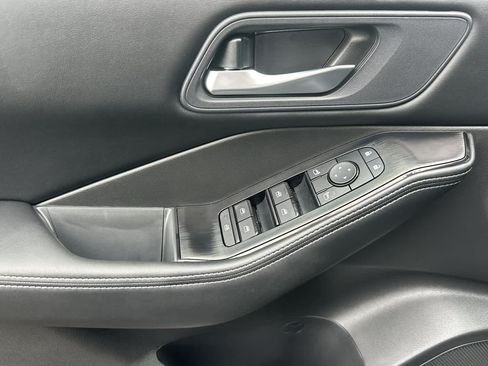 New 2026 Nissan Rogue SV AWD/4WD image 12