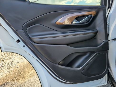 Certified 2021 GMC Terrain SLE image 15