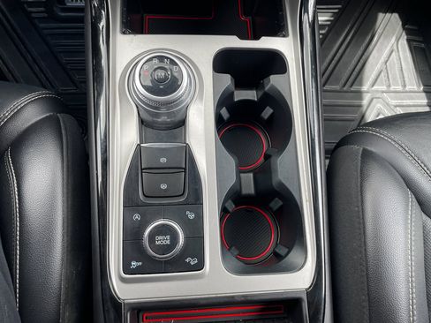 Used 2022 Ford Explorer ST w/ ST Street Pack image 32