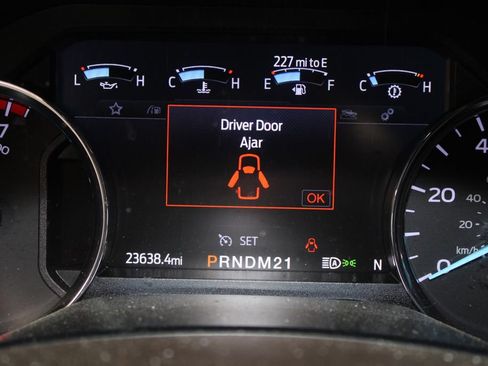 Used 2020 Ford F250 King Ranch w/ King Ranch Ultimate Package AWD/4WD image 22