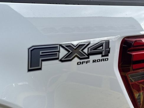 Used 2025 Ford F150 Lariat w/ Equipment Group 501A Mid image 14