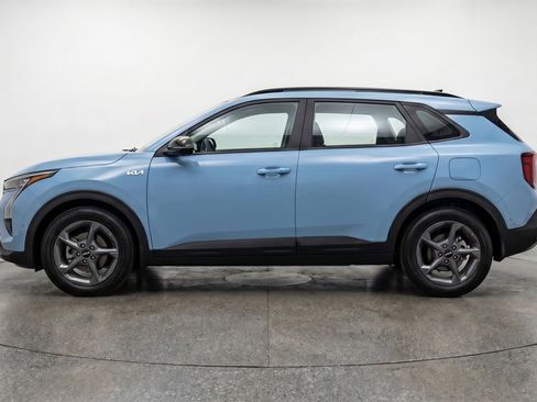 Used 2025 Kia K4 LXS image 5