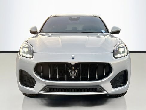 Certified 2024 Maserati Grecale GT image 8