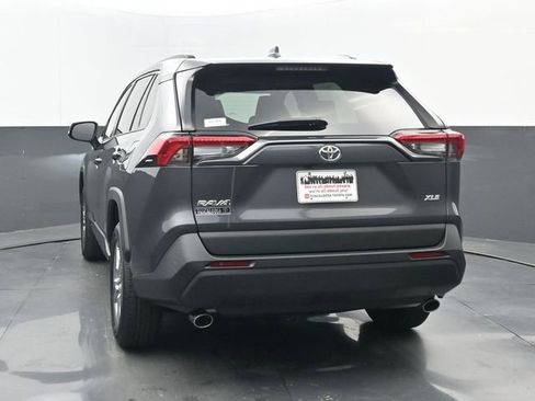 Used 2023 Toyota RAV4 XLE w/ Convenience Package FWD image 20