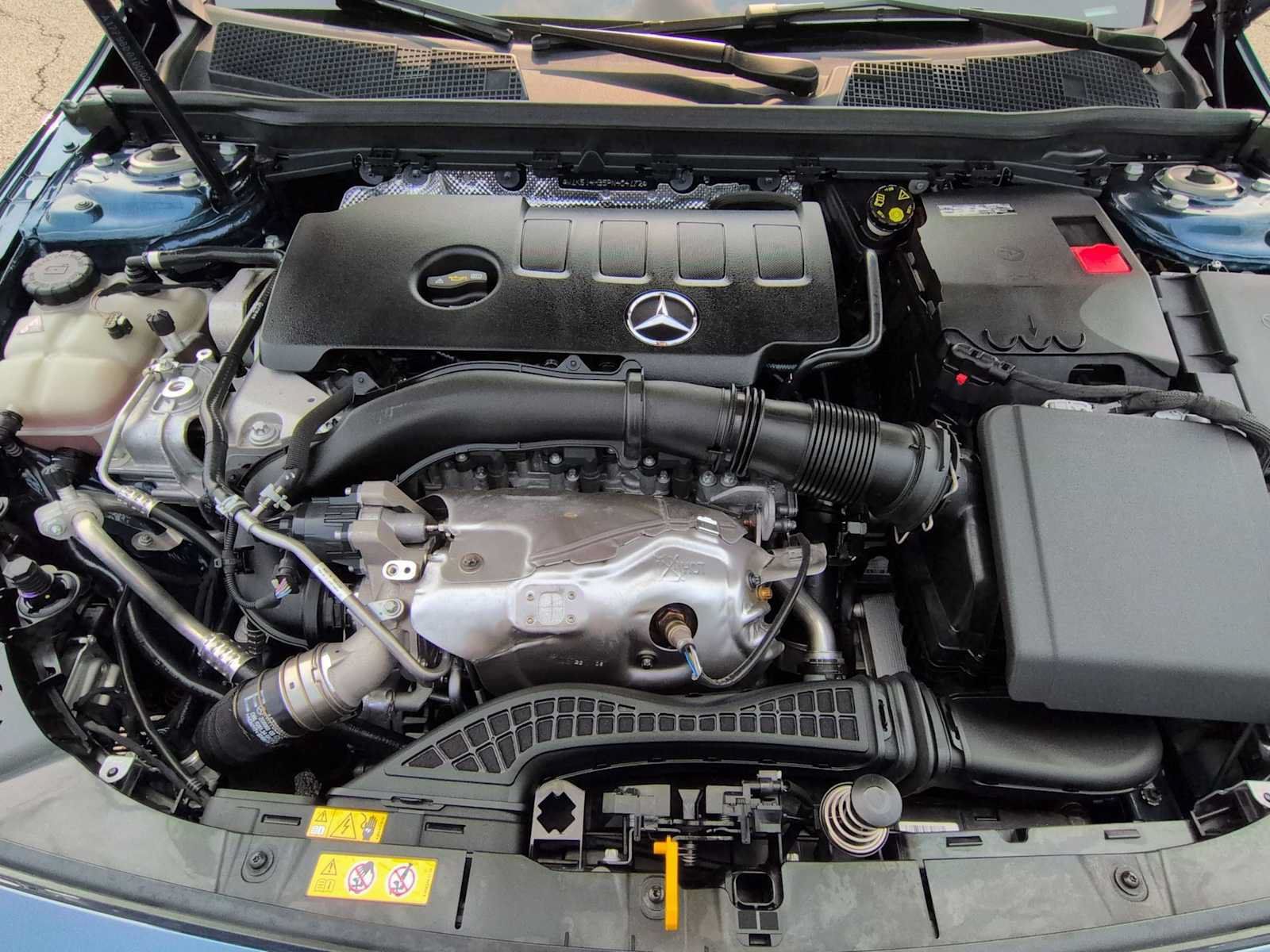 Used 2023 Mercedes-Benz CLA 250 4MATIC image 15