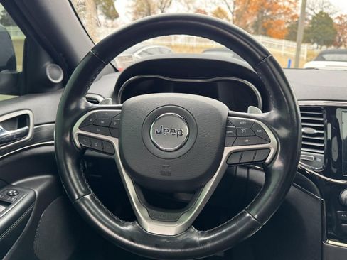 Used 2020 Jeep Grand Cherokee Limited X image 13