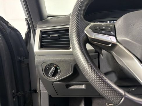 Used 2023 Volkswagen Atlas Cross Sport SEL Premium R-Line AWD/4WD image 13