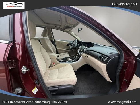 Used 2015 Honda Accord EX image 10