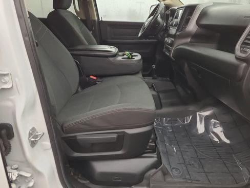 Used 2019 RAM 4500 Tradesman image 22