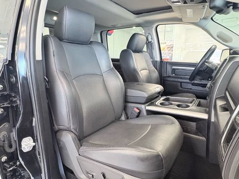 Used 2017 RAM 1500 Sport w/ Black Ram 1500 Sport Group AWD/4WD image 23