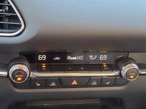 Used 2023 MAZDA CX-30 AWD 2.5 S w/ Preferred Package image 17