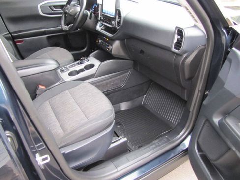 Used 2021 Ford Bronco Sport Big Bend w/ Big Bend Package (96B) AWD/4WD image 13