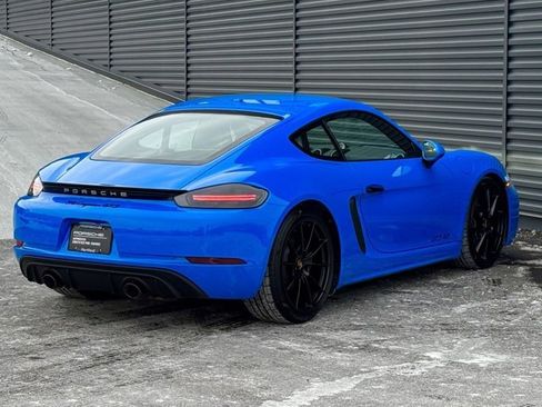 Certified 2025 Porsche 718 Cayman GT4 image 7