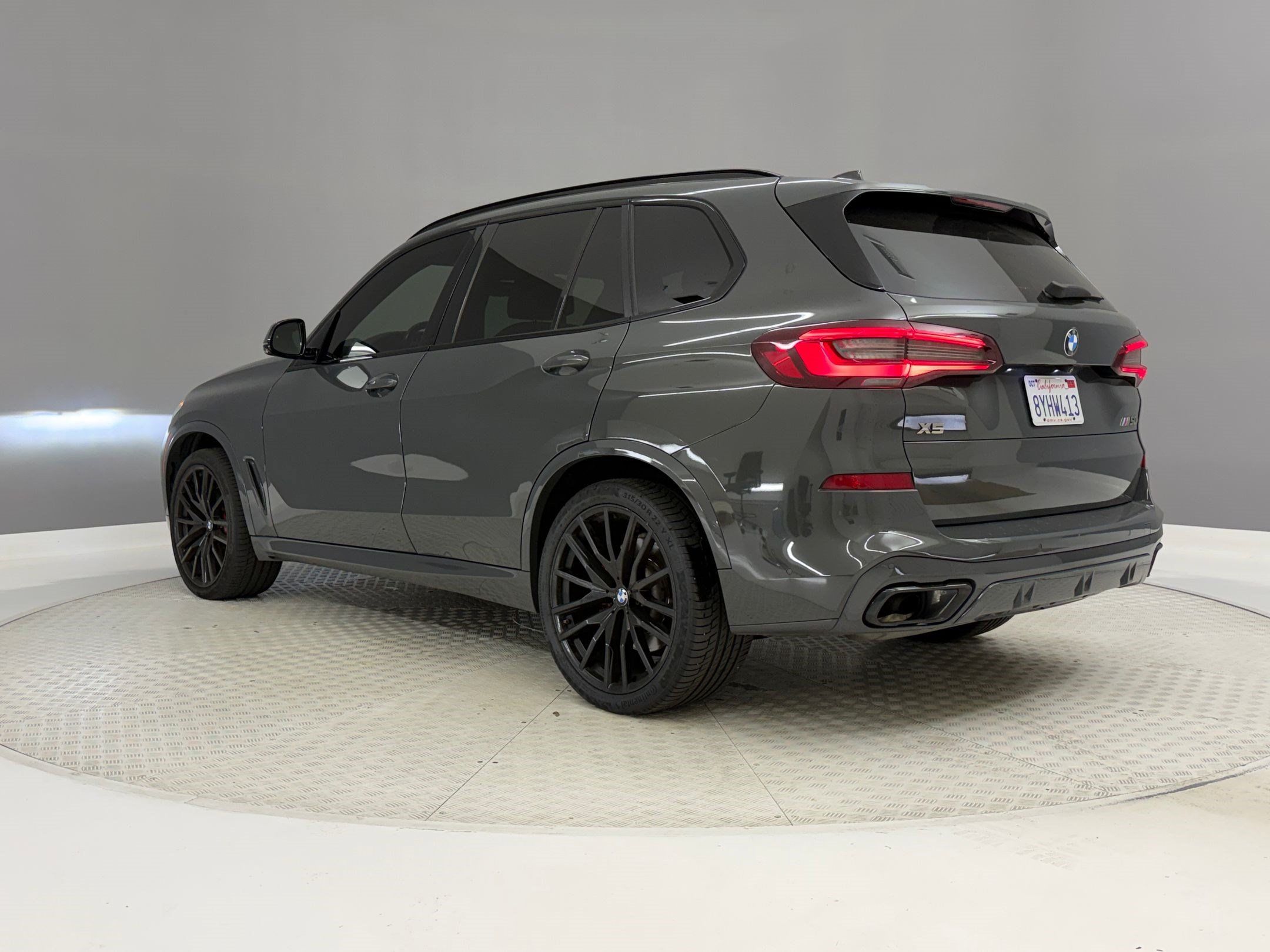 Used 2022 BMW X5 M50i w/ Executive Package AWD/4WD image 3