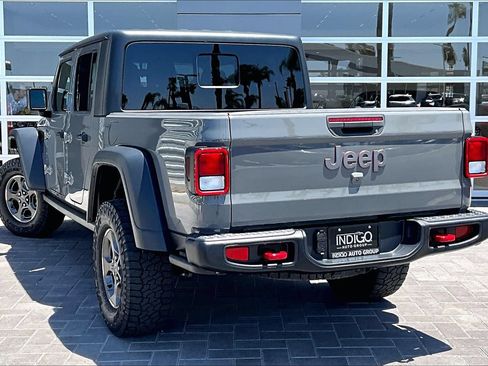 Used 2021 Jeep Gladiator Rubicon AWD/4WD image 12