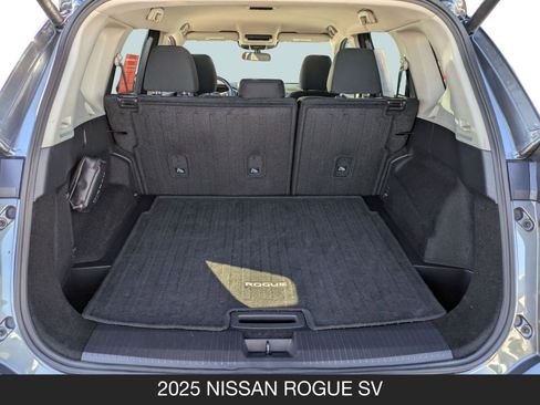Certified 2025 Nissan Rogue SV image 20
