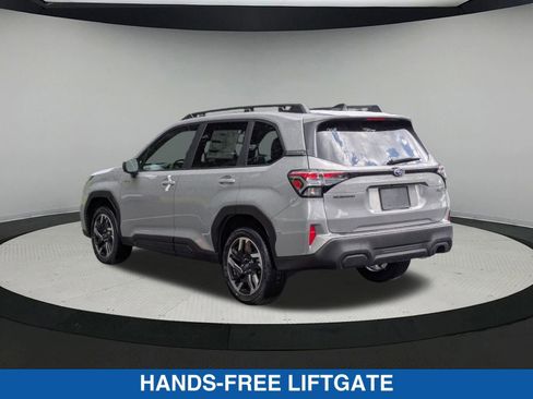 Certified 2025 Subaru Forester Premium image 5