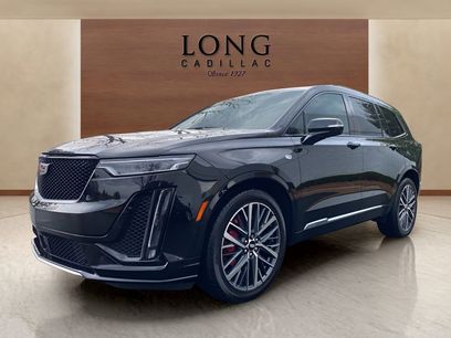 Used 2025 Cadillac XT6 Sport w/ Platinum Package