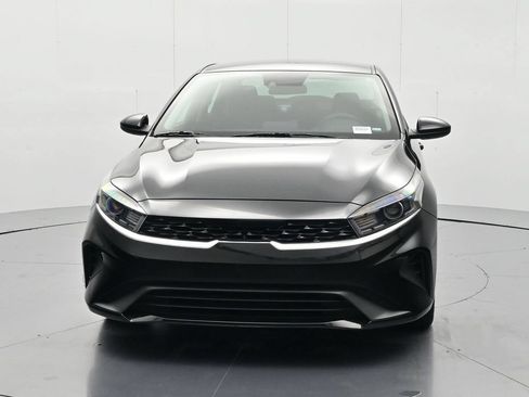 Used 2024 Kia Forte LXS FWD image 2