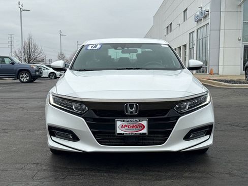 Certified 2018 Honda Accord Sport image 5