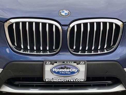 Used 2018 BMW X3 xDrive30i w/ Premium Package AWD/4WD image 12