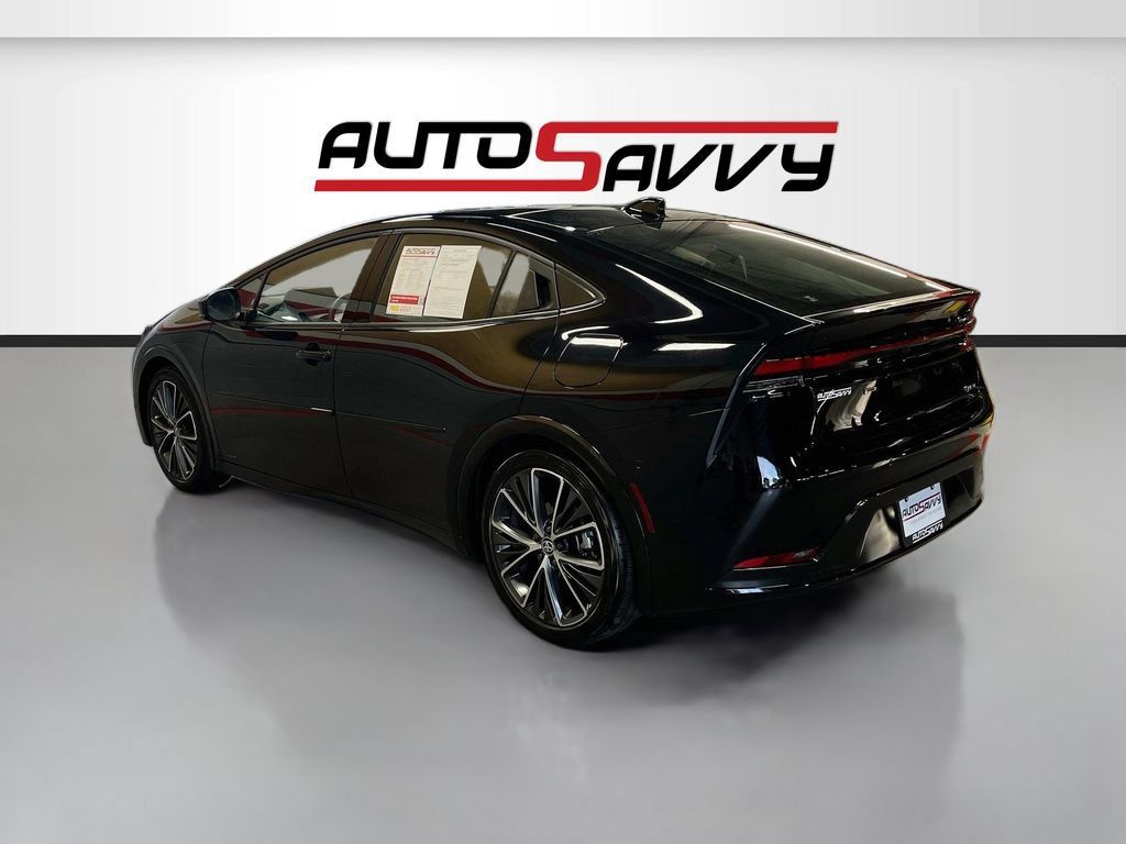 Used 2026 Toyota Prius Limited w/ Limited Premium Package AWD/4WD image 5