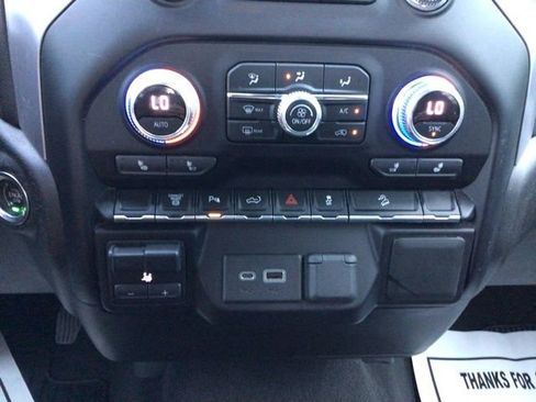 Used 2021 GMC Sierra 2500 SLE w/ SLE Value Package; image 15