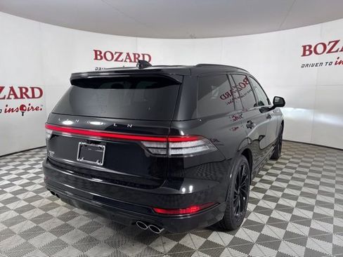 New 2026 Lincoln Aviator Reserve w/ Luxury Package image 7