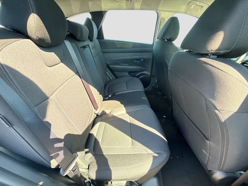 New 2026 Hyundai Tucson SE image 19