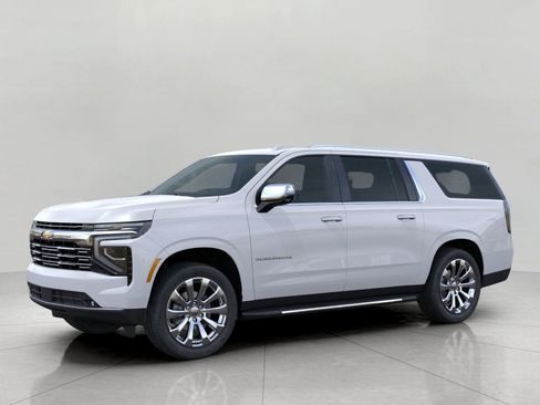 New 2026 Chevrolet Suburban Premier image 2