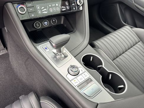 Used 2026 Genesis G70 2.5T Prestige image 32