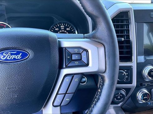 Used 2018 Ford F150 Lariat w/ Equipment Group 502A Luxury AWD/4WD image 21