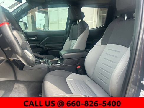 Certified 2025 Toyota Tacoma TRD Sport w/ TRD Sport Upgrade Package AWD/4WD image 19