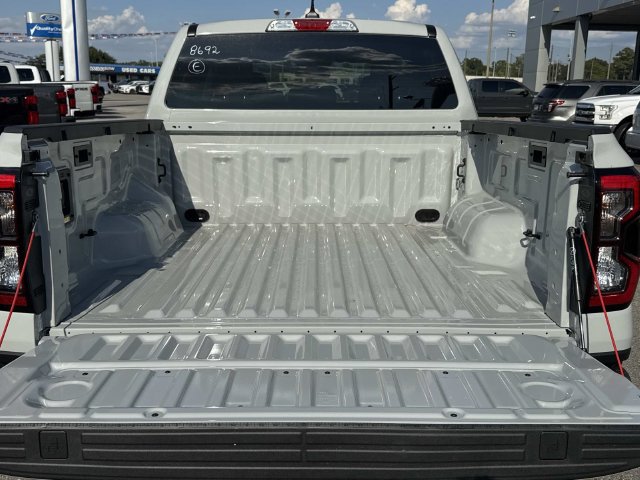 New 2026 Ford Ranger XLT w/ Black Appearance Package RWD image 13