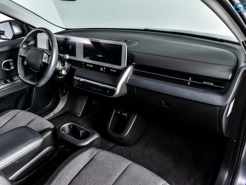 Used 2024 Hyundai Ioniq 5 SEL image 21