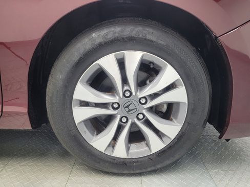 Used 2014 Honda Accord LX image 31
