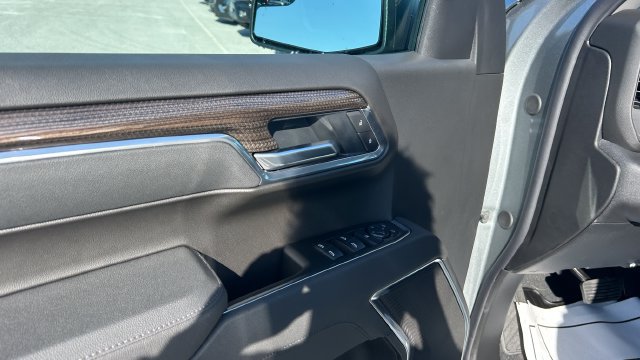 New 2026 Chevrolet Silverado 1500 RST w/ Z71 Off-Road Package AWD/4WD image 14