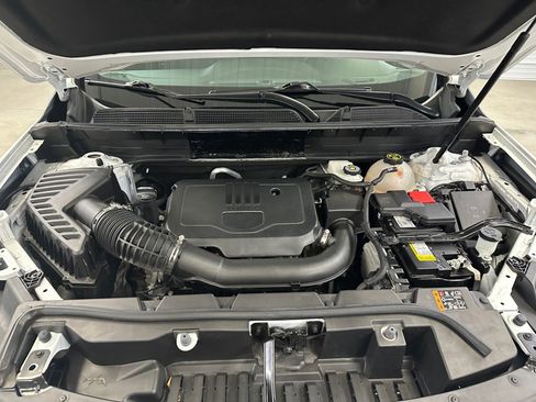 Certified 2023 GMC Acadia SLE w/ Driver Convenience Package image 39