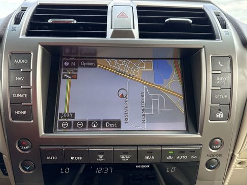 Used 2017 Lexus GX 460 Premium AWD/4WD image 19