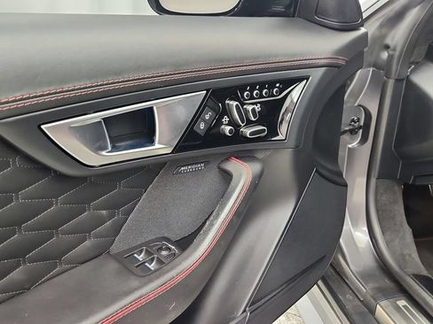 Used 2017 Jaguar F-TYPE SVR AWD/4WD image 12