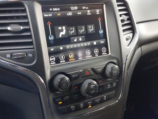 Certified 2018 Jeep Grand Cherokee Laredo RWD image 25