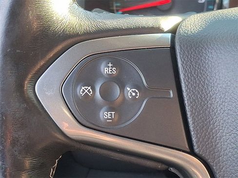 Used 2018 Chevrolet Silverado 1500 LT w/ All Star Edition image 24