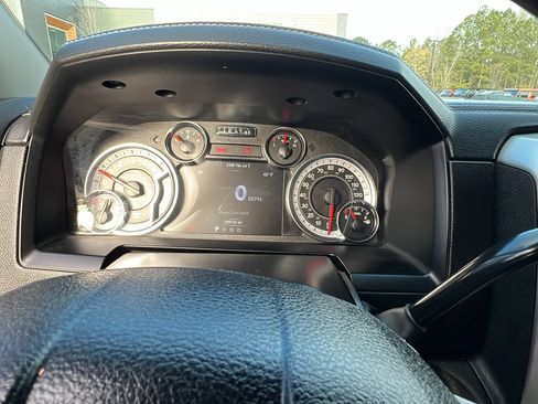 Used 2018 RAM 3500 Laramie image 30