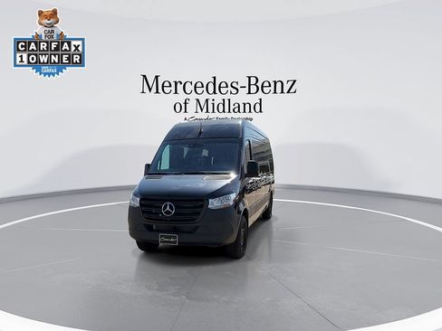 Certified 2024 Mercedes-Benz Sprinter 2500 image 4